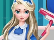 Play Elsa Clean House