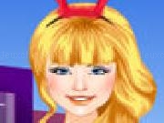 Play Christmas pop star dress up