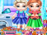 Play Frozen sisters washing toys